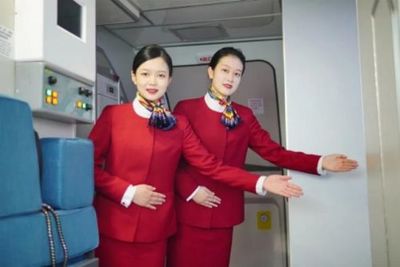 浙江廣廈建設(shè)職業(yè)技術(shù)大學(xué)空中乘務(wù)專業(yè)斬獲金華市禮儀大賽金獎，彰顯專業(yè)禮儀服務(wù)風(fēng)采